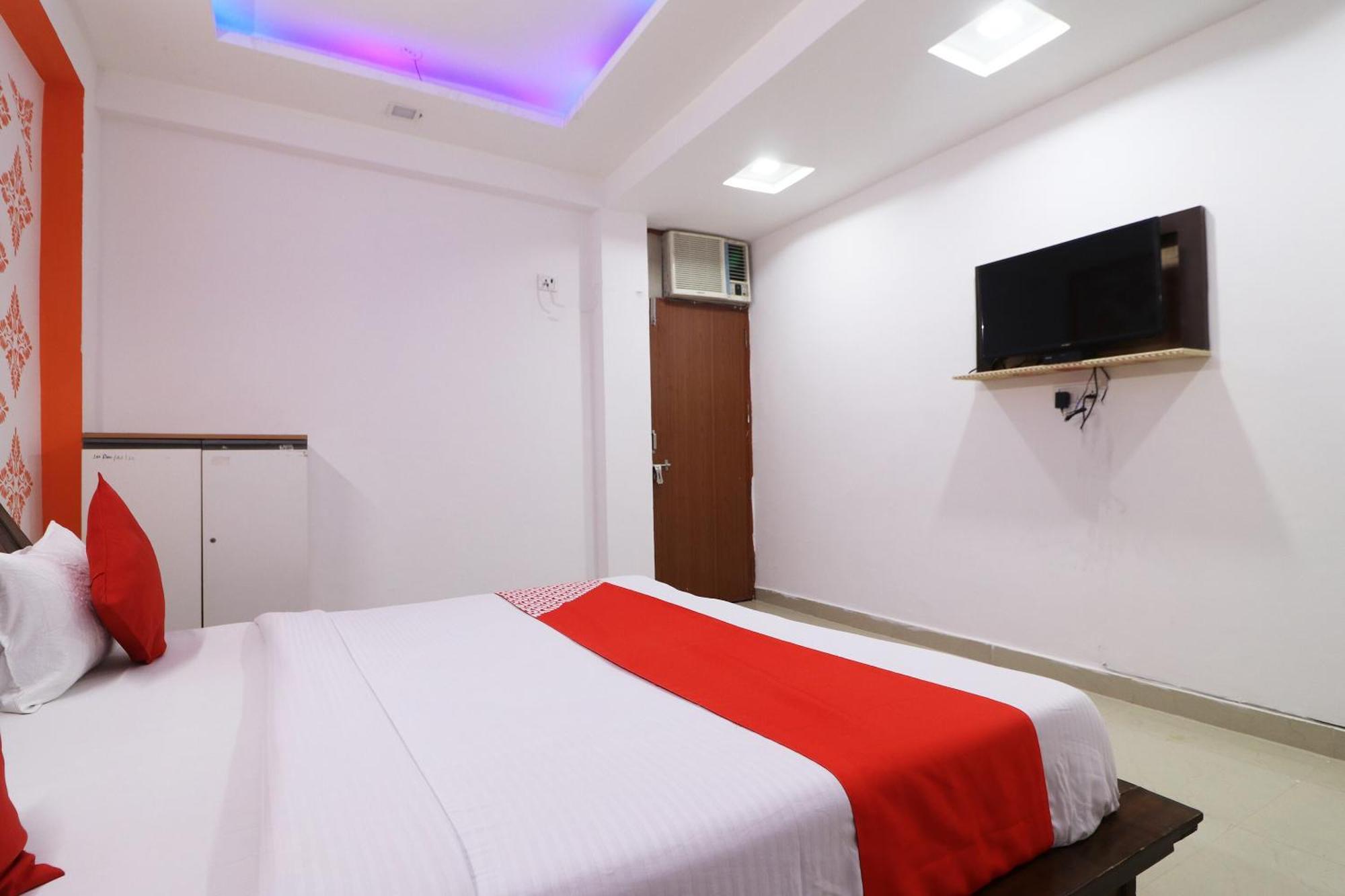 Hotel O Aaradhya Residency Noida Exterior photo